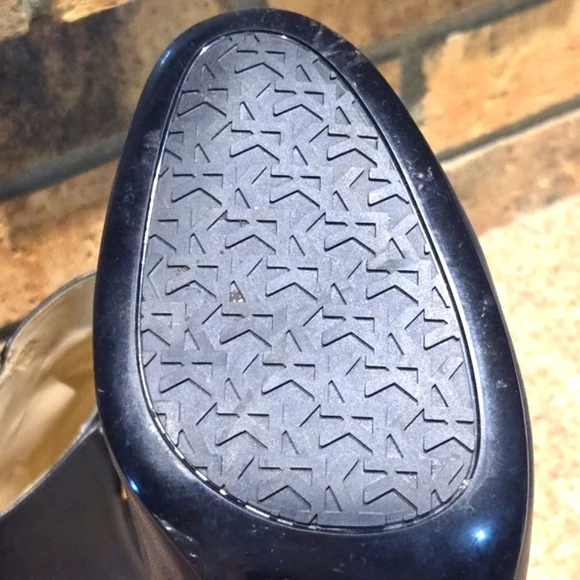 Karl Lagerfeld 'Susie' Smooth Leather Bootie Sz 10 - Picture 9 of 12